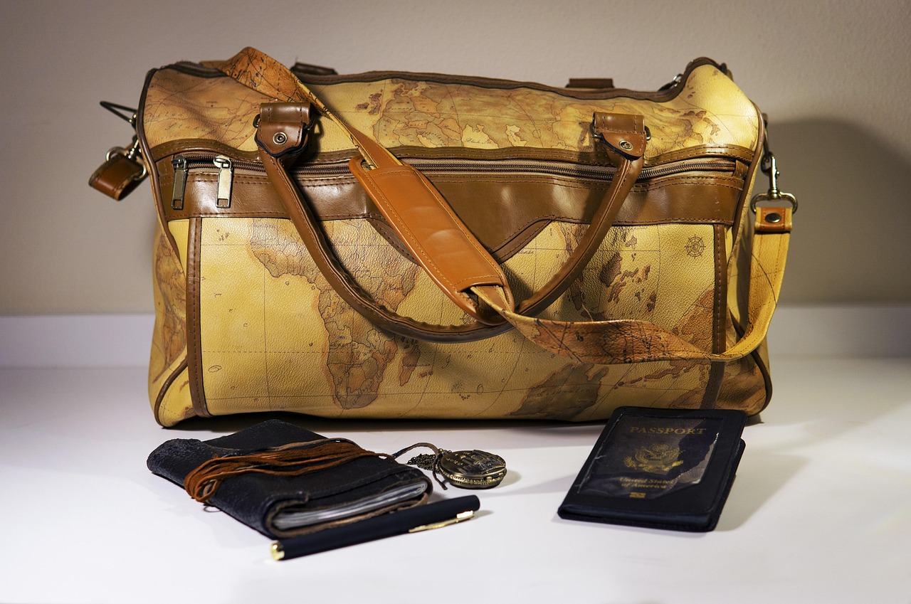 The Souvenir You Can't Buy: Turning Sensory Details Into Memoir Gold